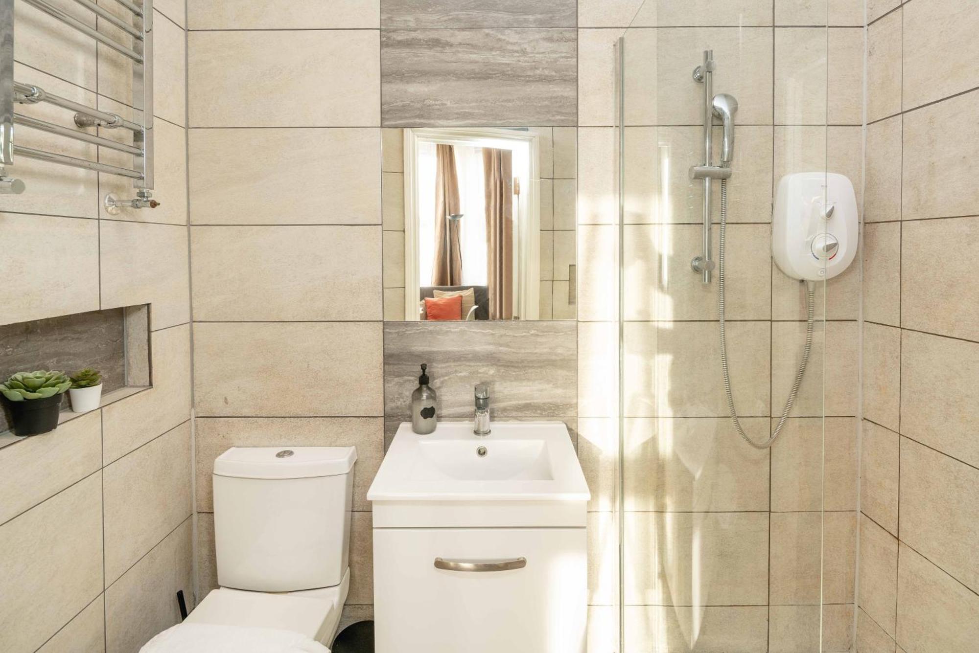 Apartamento Bright By Hampstead & Kilburn For 4 *